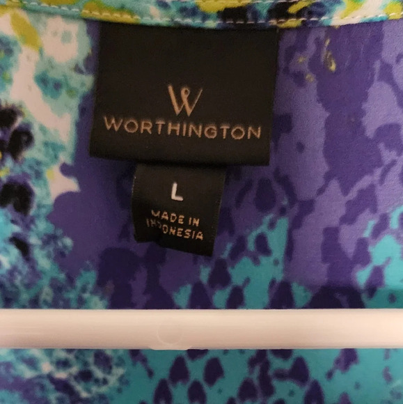 Worthington Sleeveless Snakeskin Blouse Concealed Buttons Sz L - Picture 4 of 10